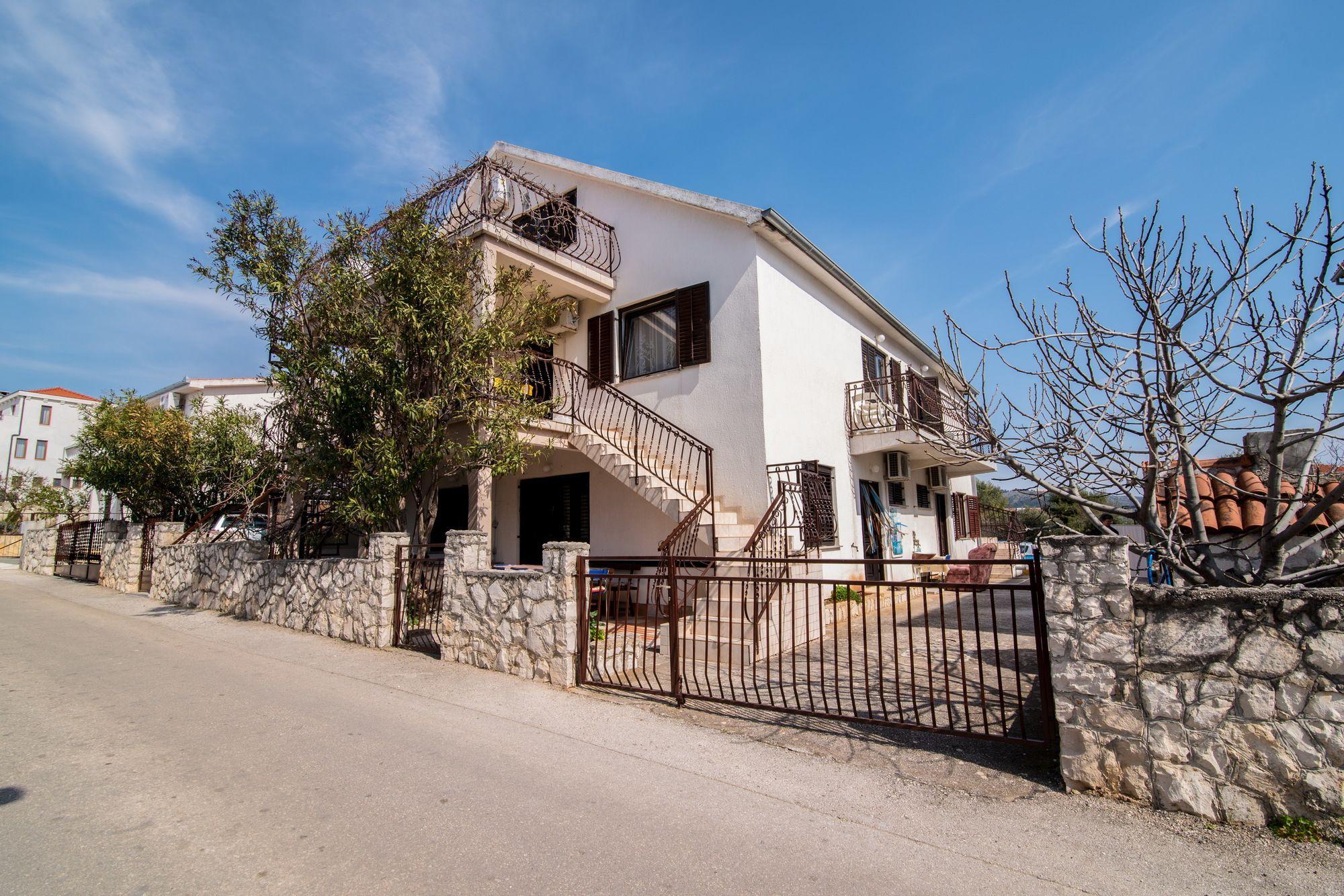 Fidelis Apartment